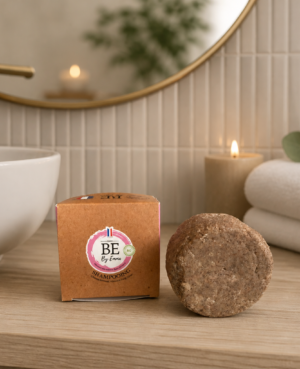 Shampoing pour cheveux normaux à l'hibiscus et à l'ylang-ylang : prend soin des cheveux et démêle en douceur