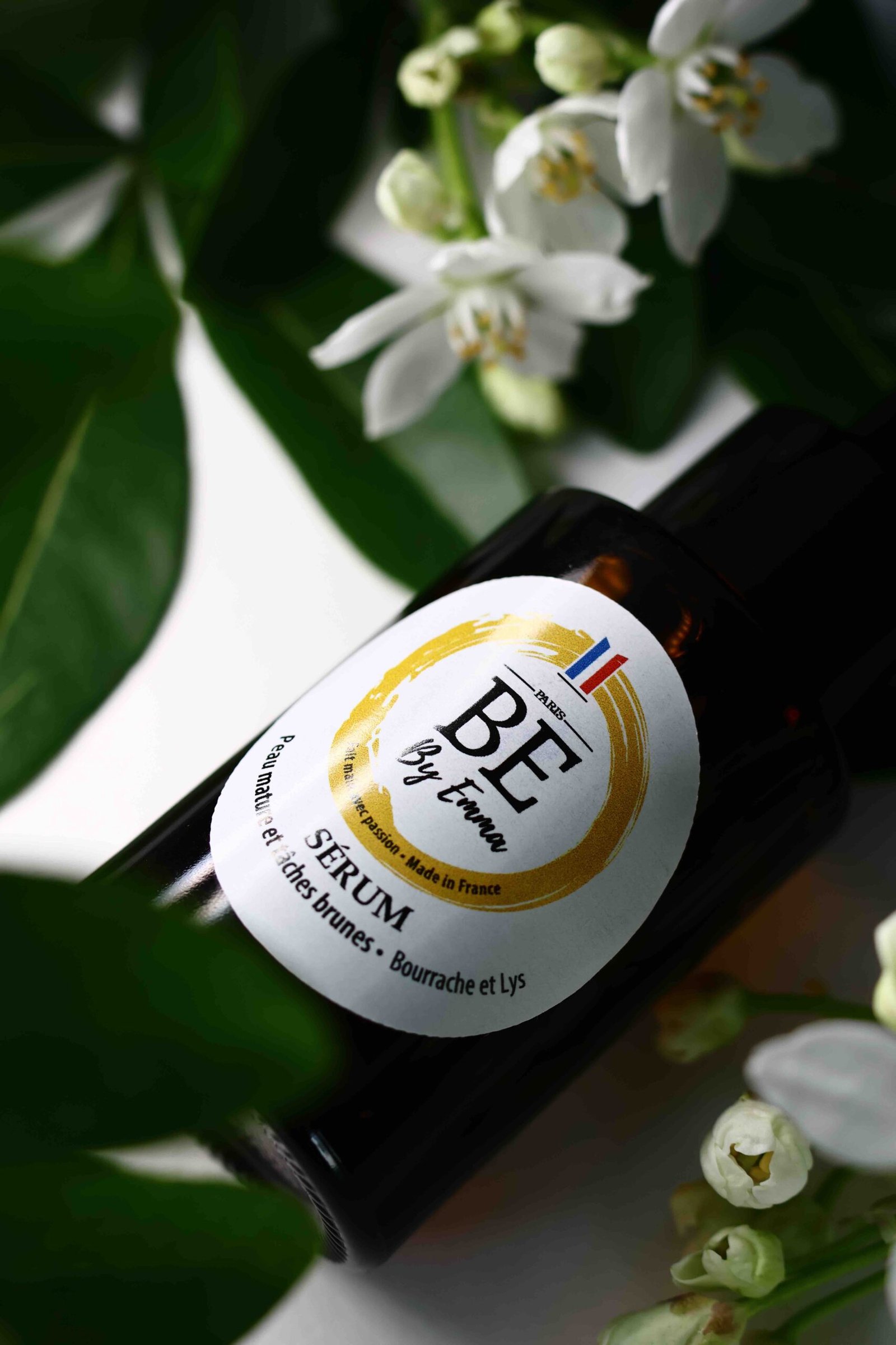 flacon sérum naturel visage bourrache lys peau mature rides tâches brunes