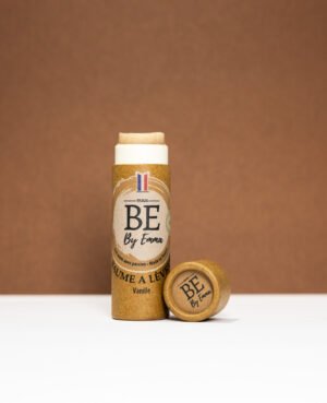 Baume à lèvres à la vanille et au cacao en tube push-up