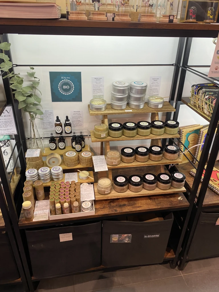 Exemple de stand chez notre partenaire POOOW